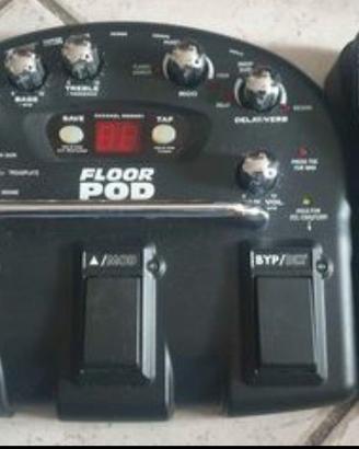 Multieffetto per chitarra line6 floor pod
