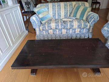 divano con 2 poltrone