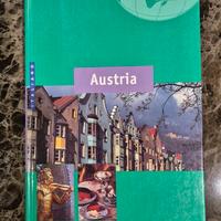 Libro guida Michelin sull'Austria
