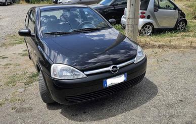 Opel Corsa 1.7 cdti da 75 cavalli