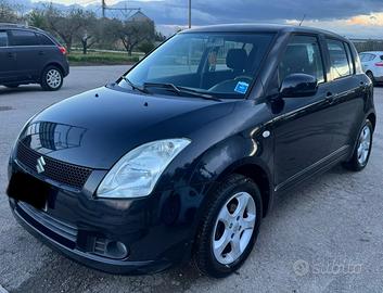 Suzuki Swift 1.3 4x4 5p. GL