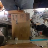 Specchio con cornice a filo