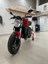 Ducati Monster 821