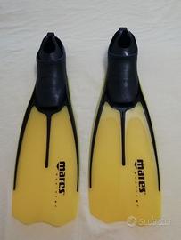 Pinne Mares tg. 42-43/8-9 -Nuove-