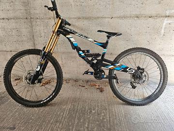 bicicletta downhill 26 inch