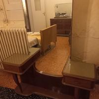 Mobile toilette da camera