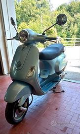 Vespa 50 LX