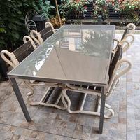 Tavolo da esterni con sedie