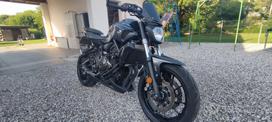 Yamaha mt07