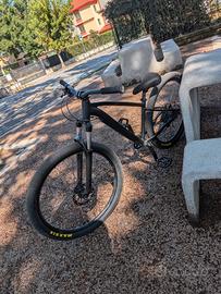 Rockrider Explorer 500 modificata – Wheelie Bike