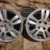 Cerchi in lega 6Jx15 4x100 PERFETTI"