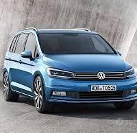 Volkswagen touran 2022;2023 per ricambi usati