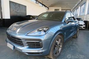 Musata completa porsche cayenne #011