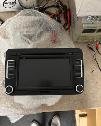 Autoradio Skoda Bolero 3T0035156B con codice