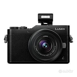 Panasonic Lumix DC-GX800 + 3 Obbiettivi Micro 4/3