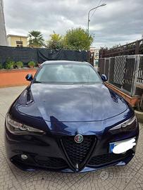Alfa Romeo Giulia 2018 2.2 t Business 150cv AT8