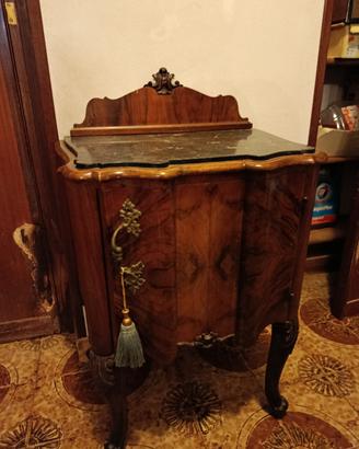 coppia comodini in radica e marmo nero