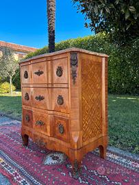 Cassettiera bois de rose con marmo.