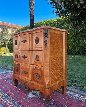 Cassettiera bois de rose con marmo.