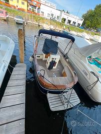 CANTIERE NAVALE LATINO