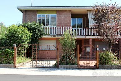 Casa Indipendente Noventa Vicentina [Rif N490VRG]