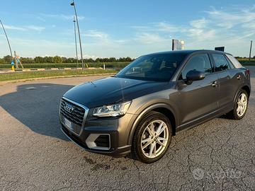 Audi Q2 S line