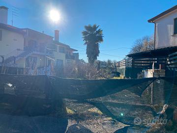 TERRENO EDIFICABILE 210mq