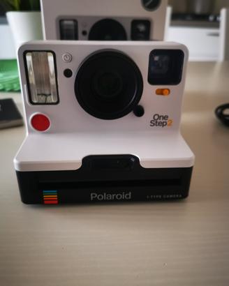 Polaroid one step 2