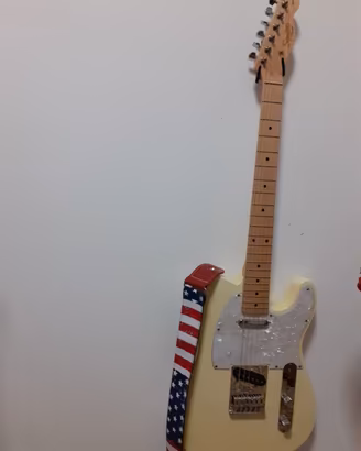 chitarra elettrica 