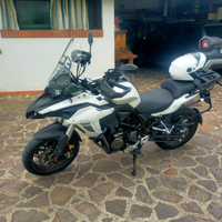 Benelli trk 502