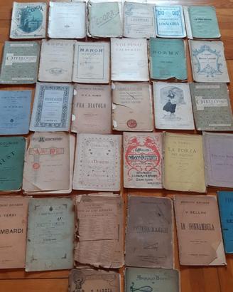 Opuscoli-libretti vintage opere 800-900