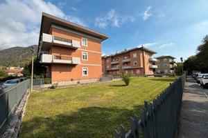 S.EUFEMIA QUADRILOCALE con garage e cantina