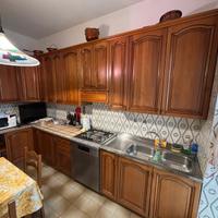 Cucina conpleta con tavolo e sed- NO lavastoviglie