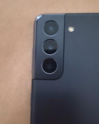 Samsung s21   + cover 