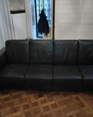 Divano 4 posti in pelle rig. invecchiata Interline