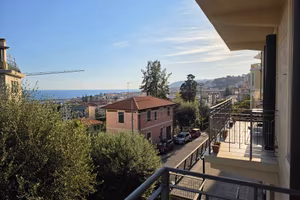 Appartamento di 70 m² con 4 locali a Sanremo