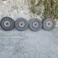 Gomme termiche + cerchi 205/55 R16