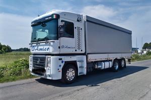 Renault Magnum