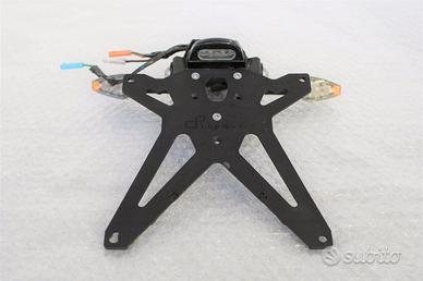 Portatarga cbr600rr FRECCE + LUCE TARGA