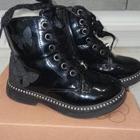 scarpe bambina stivaletto nero lucido 