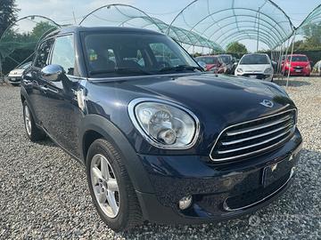 Mini Cooper D Countryman 1.6 adatta a neopatentati