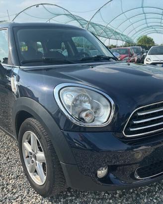 Mini Cooper D Countryman 1.6 adatta a neopatentati