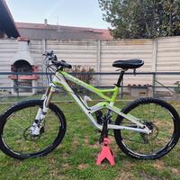 bicicletta  Mountain bike da 26 della cannondale