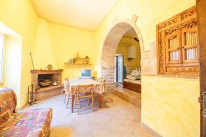 5 LOCALI A CITTADUCALE