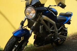 Suzuki SV 650 i.e. Nacked 16000km monster z750