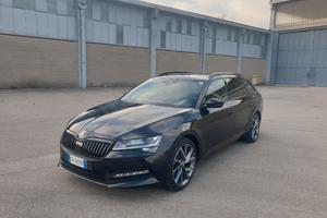 skoda superb 2.0 sportline 4x4 200cv