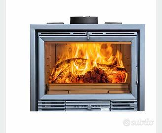 Oggetti di arredo e casalinghi in descrizione