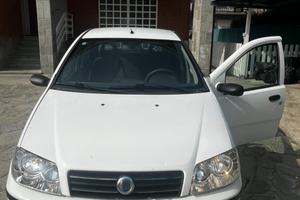 Fiat punto benzina