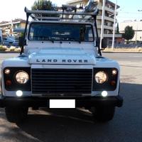 Land Rover Defender 90 2.2 TD4 Station Wagon N1