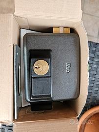 Elettroserratura ISEO